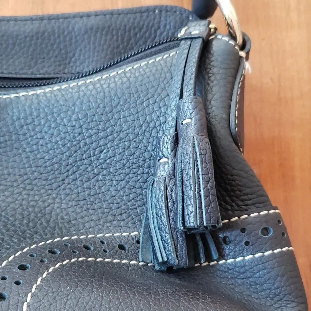 DOONEY BOURKE small black slouch T’Moro Pebble Leather Shoulder Bag